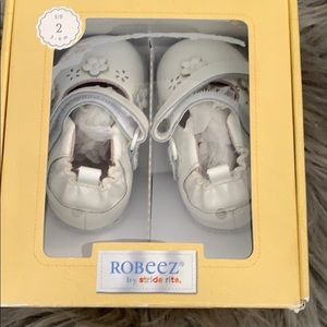 Robeez Mary Jane white